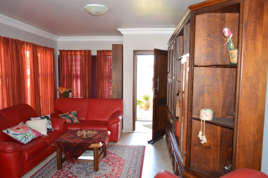 2 Bedroom Property for Sale in Flamwood North West